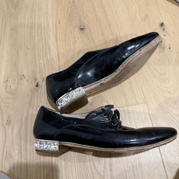 Miu Miu Black Patent Leather Flats with Crystal Heel - Picture 4 of 8